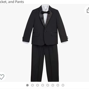 Nautica Toddler Boy 4 piece black tuxedo set. Size 2T and 4T